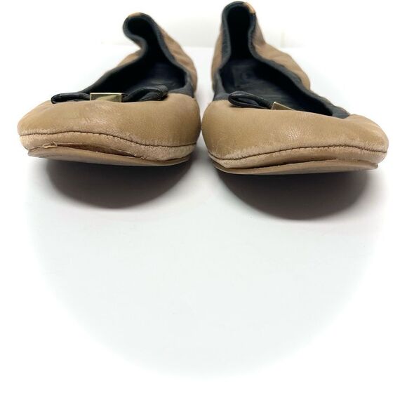 Tory Burch Eddie Logo Bow Two-Tone Ballerina Flat Clay Beige Size 8 - Picture 2 of 8